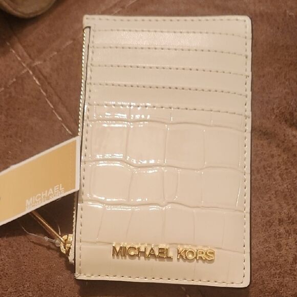 Michael Kors Handbags - Michael Kors Ivory Croc-Embossed Card Holder